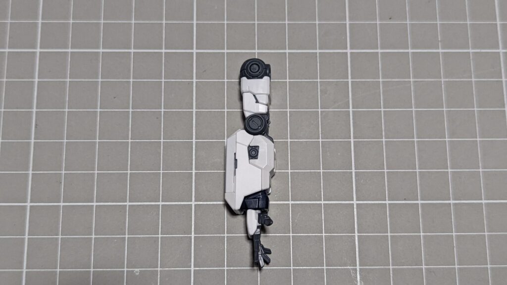 バンダイ RG 1/144 ニューガンダム作成(上半身)